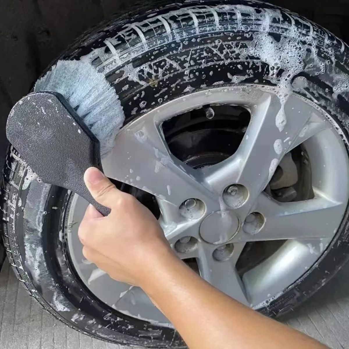 Carro Roda Escova De Limpeza S - Car Cleaning Brush avaliação e preço